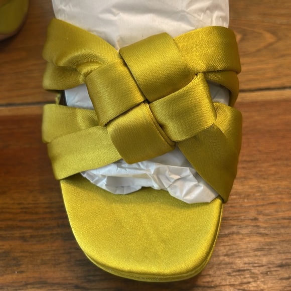 Anthropologie | Vicenza | Veneto Coconut Sandal | Moss Satin Knot | US 7 EU 38 - Picture 7 of 10